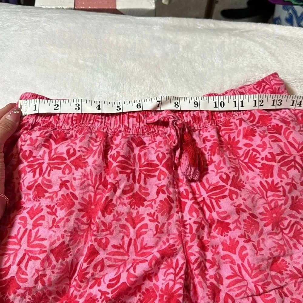 Vineyard Vines Linen Otomi Pull on Shorts with tassles! Palm pink color. - Picture 3 of 15